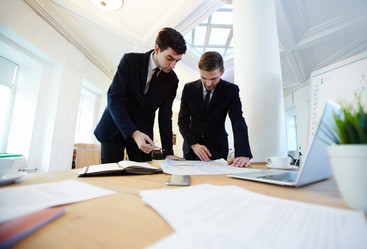 Similar image 12979096