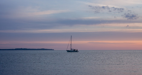 Similar image 12996459