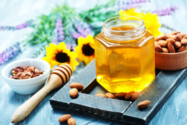 Similar image 12992059