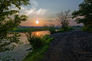 Similar image 12994441