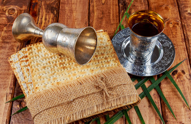 Similar image 12987596