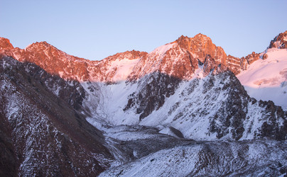 Similar image 12988150