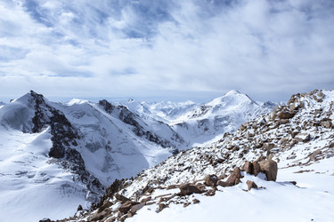 Similar image 12988245