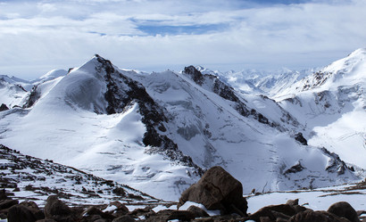 Similar image 12988259