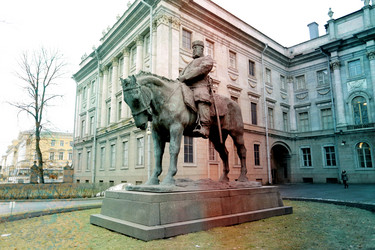 Similar image 12988380