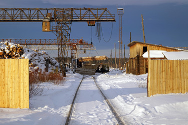 Similar image 12993128