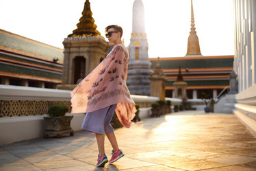 Similar image 12987946