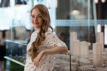 Similar image 12992117