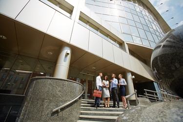 Similar image 12993183