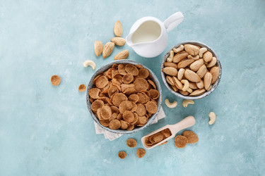 Similar image 12999028