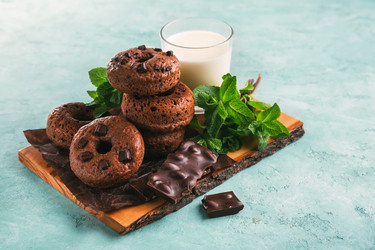 Similar image 12999029