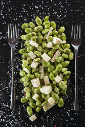 Similar image 12995997