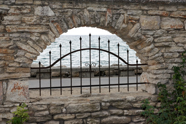 Similar image 12998736