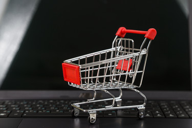 Similar image 12999138