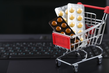 Similar image 12999076