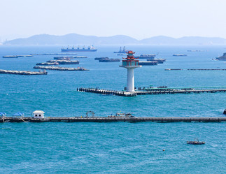 Similar image 12998964