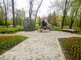 Similar image 13000459