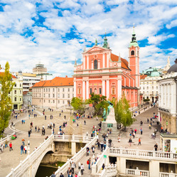 Similar image 13038114