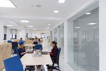 Similar image 13014549