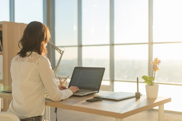 Similar image 13037075