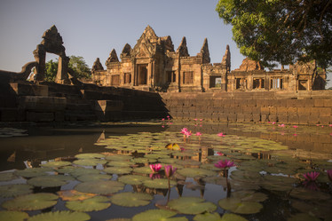 Similar image 13064204