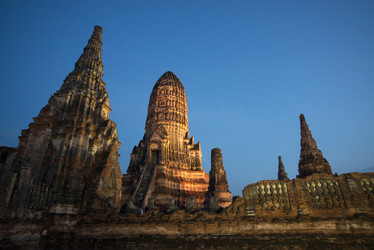 Similar image 13064188