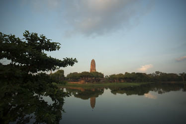 Similar image 13004619