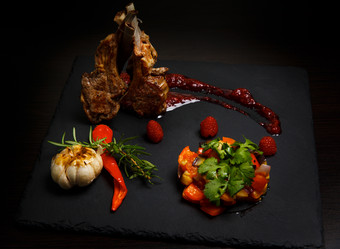 Similar image 13043136