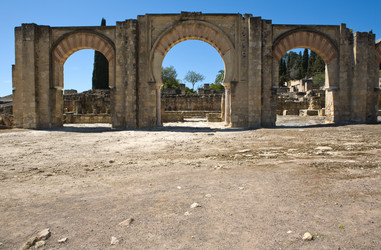 Similar image 13003095