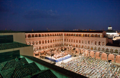 Similar image 13003127