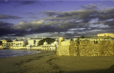 Similar image 13043579