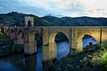 Similar image 13043604