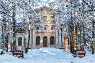 Similar image 13057600