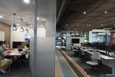 Similar image 13020768