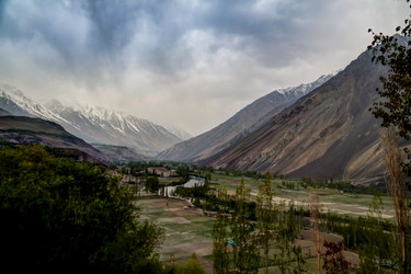 Similar image 13059363