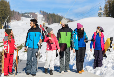 Similar image 13053881