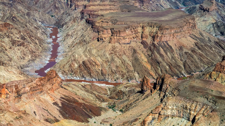 Similar image 13041880