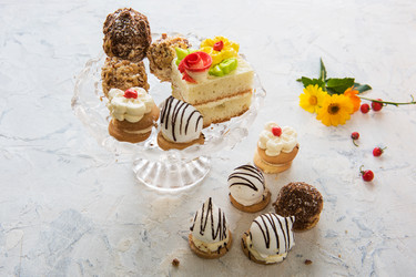 Similar image 13035323