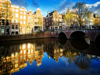 Similar image 13039154