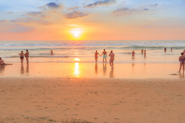 Similar image 13010455