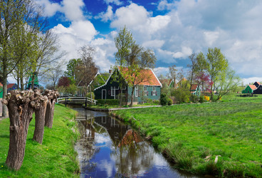 Similar image 13038386