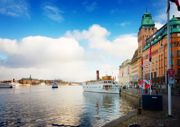 Similar image 13038997