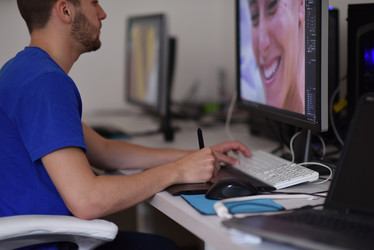 Similar image 13015037