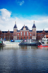 Similar image 13039120