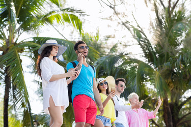 Similar image 13053056