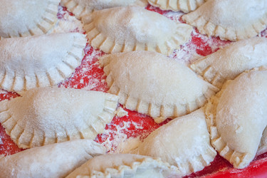 Similar image 13001545