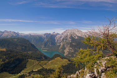 Similar image 13007811