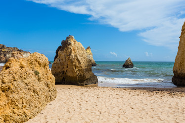 Similar image 13003305