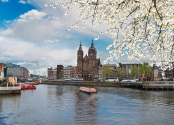 Similar image 13038505