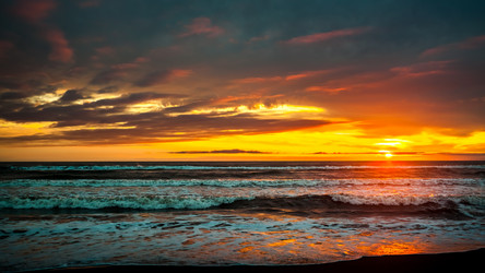 Similar image 13011899